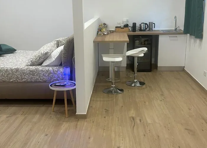 Rg Maison - 29 * Morino